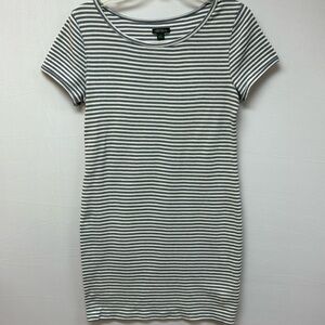 Wild Fable Shift Dress Blue Gray and White Stripes Size Medium